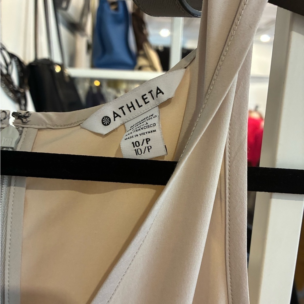 Athleta Brooklyn Utility Jumpsuit in a tan/cream color size 10 NWT - Picture 4 of 6